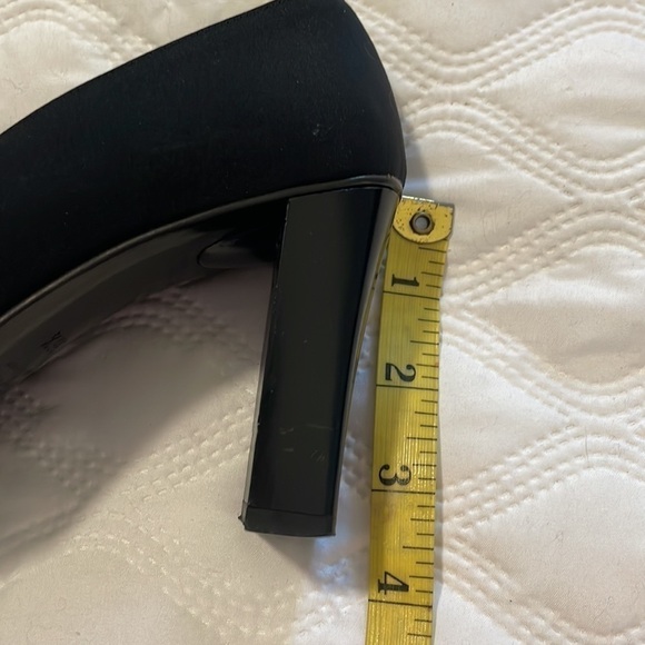 Lovely vintage Italian Maraolo black pumps size 36 1/2 (7 1/2) - Picture 12 of 12
